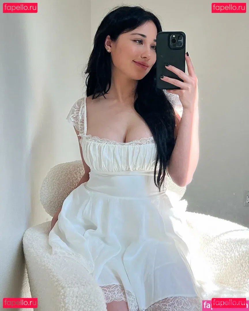 f1elly Onlyfans Photo Gallery 