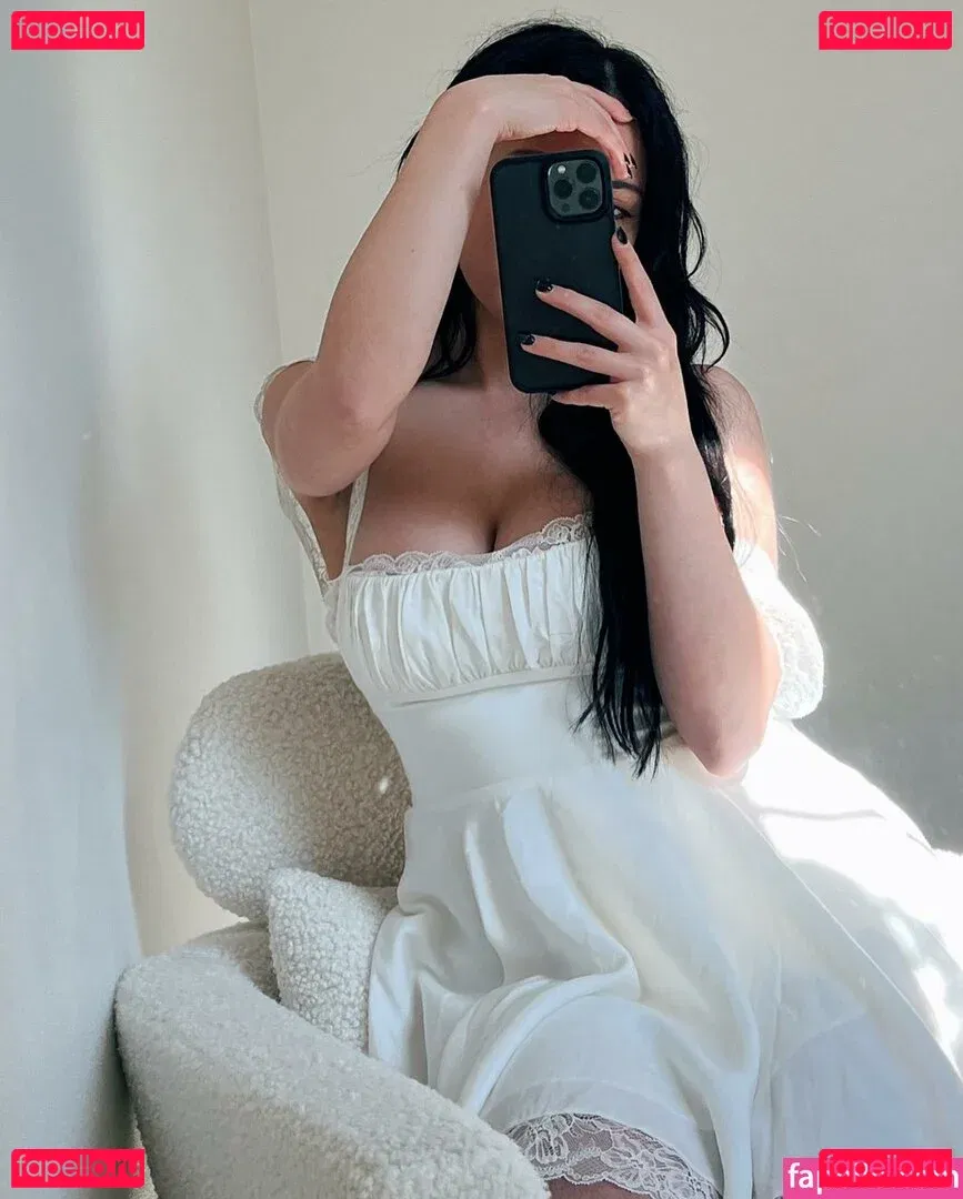 f1elly Onlyfans Photo Gallery 