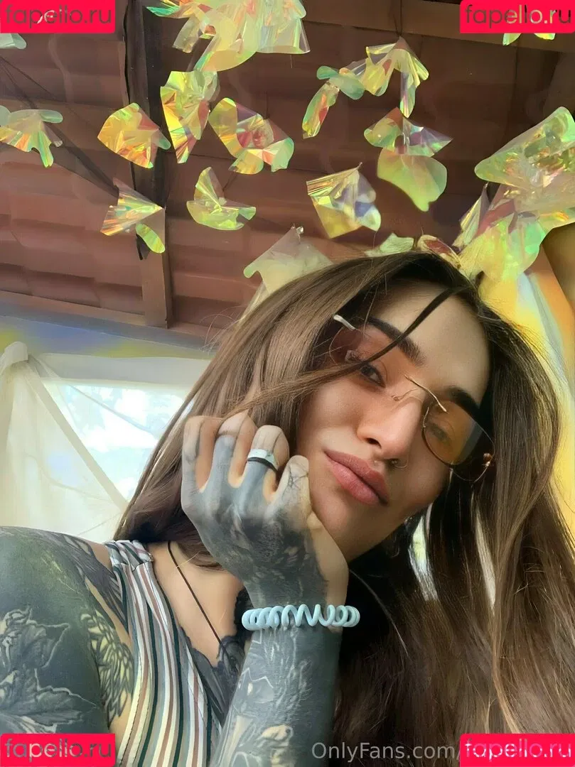 lunamilian Onlyfans Photo Gallery 