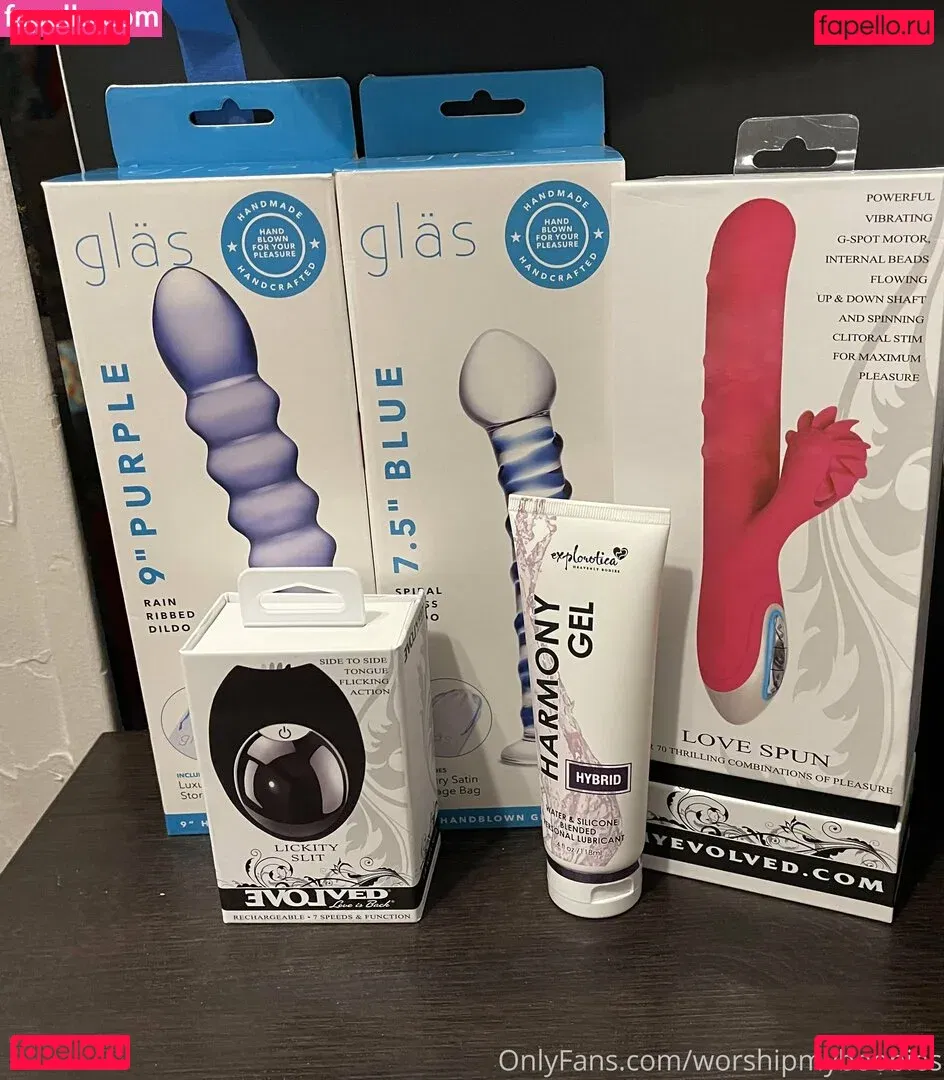 worshipmyboobies Onlyfans Photo Gallery 