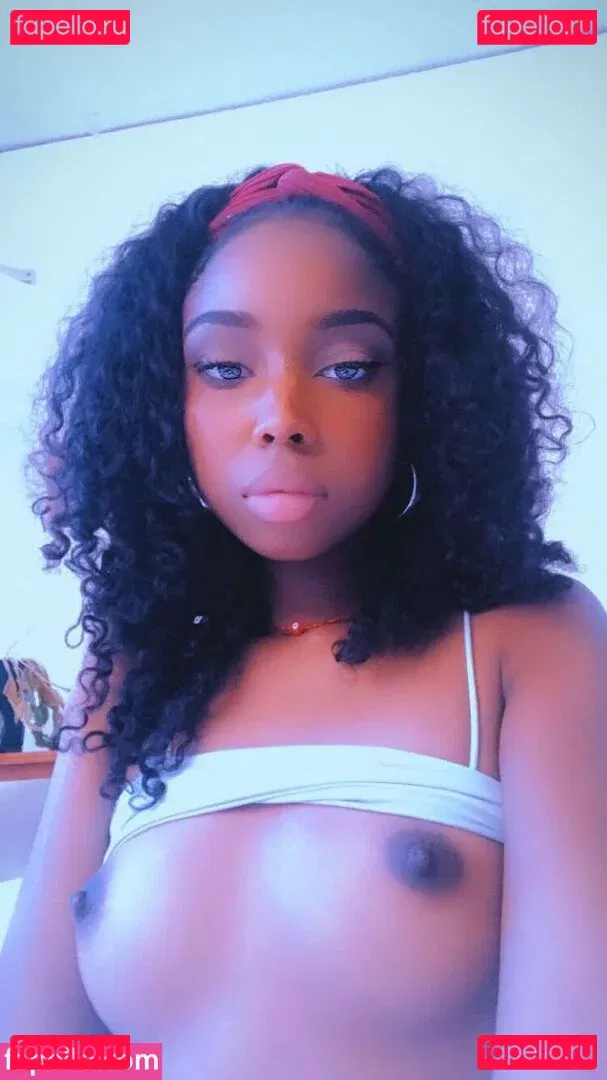 mishathefairy Onlyfans Photo Gallery 