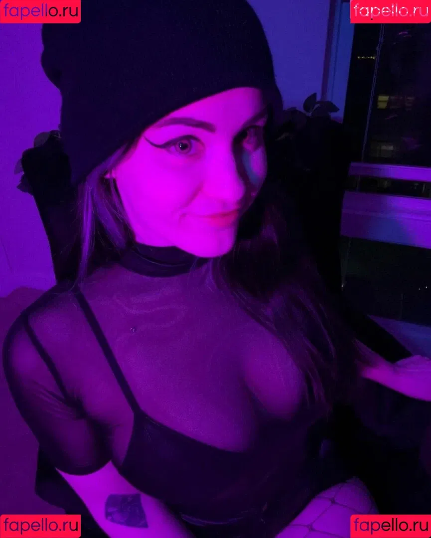 ConcealedBones Onlyfans Photo Gallery 
