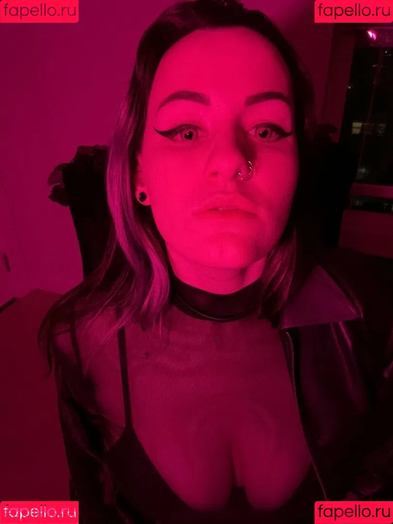 ConcealedBones Onlyfans Photo Gallery 