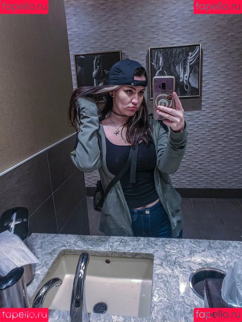 ConcealedBones Onlyfans Photo Gallery 