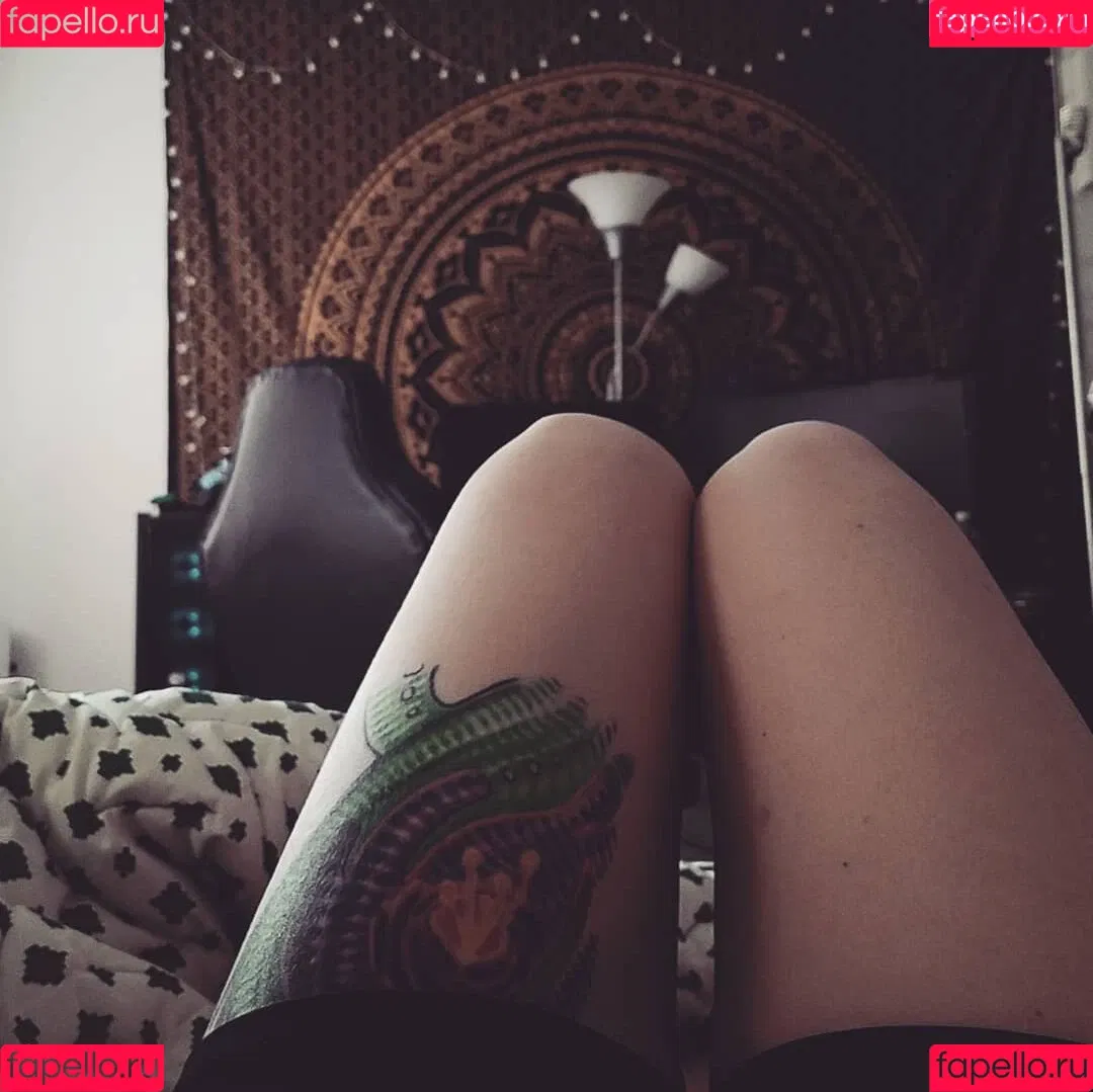 ConcealedBones Onlyfans Photo Gallery 