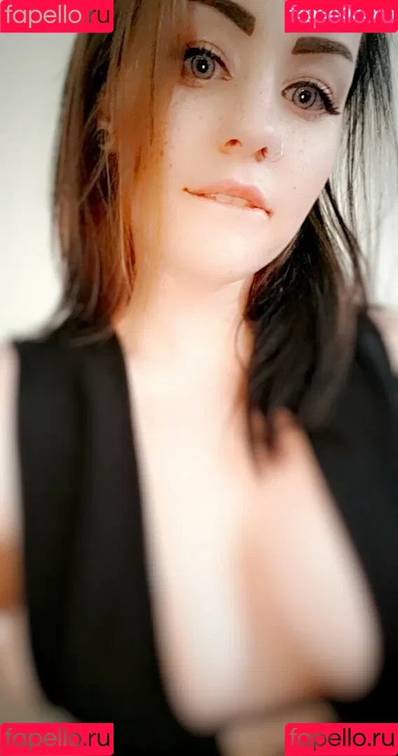 ConcealedBones Onlyfans Photo Gallery 