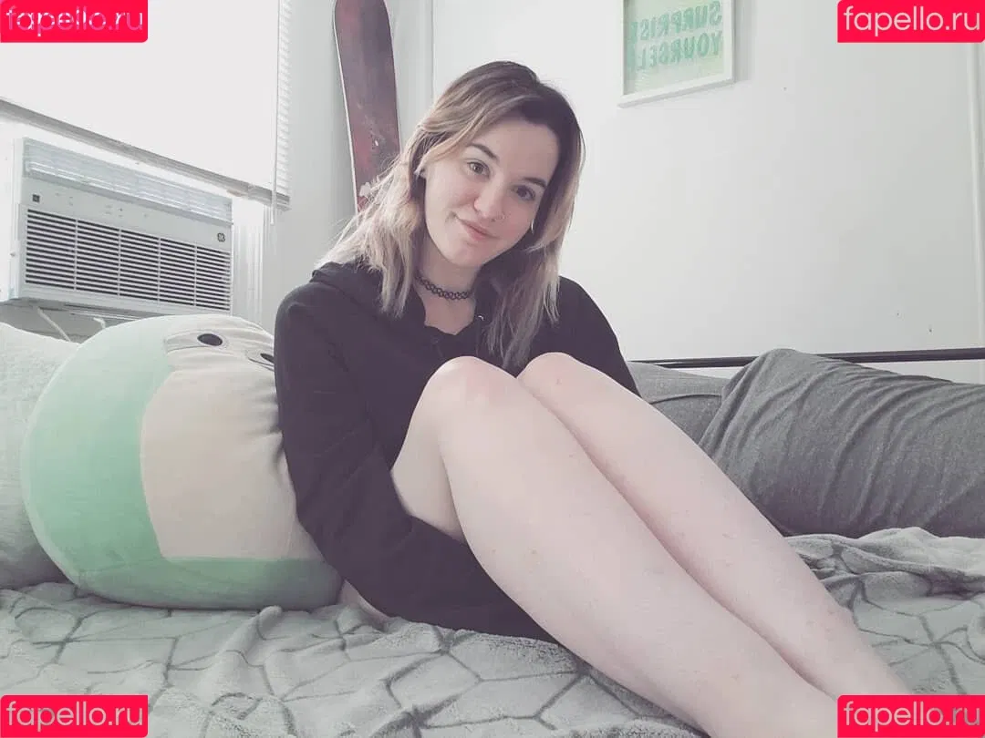 ConcealedBones Onlyfans Photo Gallery 