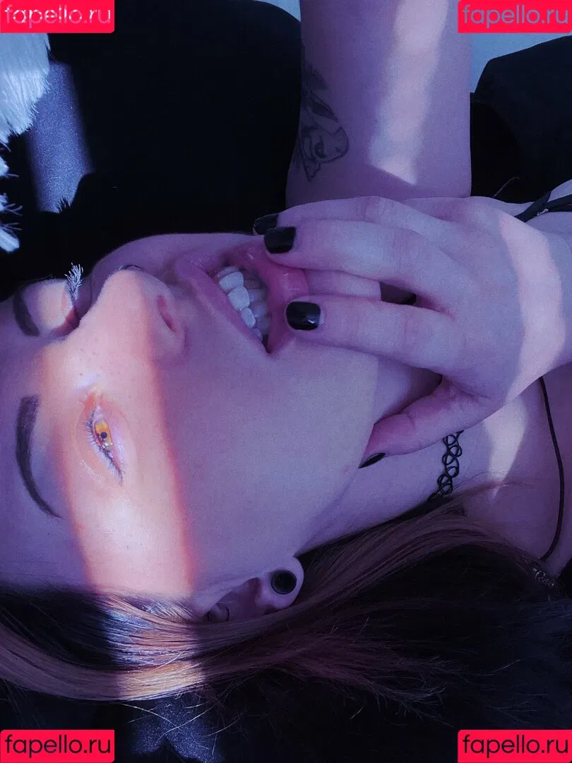 ConcealedBones Onlyfans Photo Gallery 