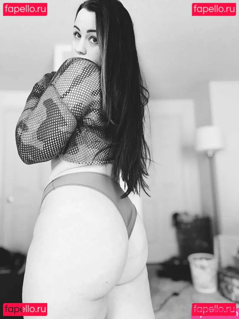 ConcealedBones Onlyfans Photo Gallery 