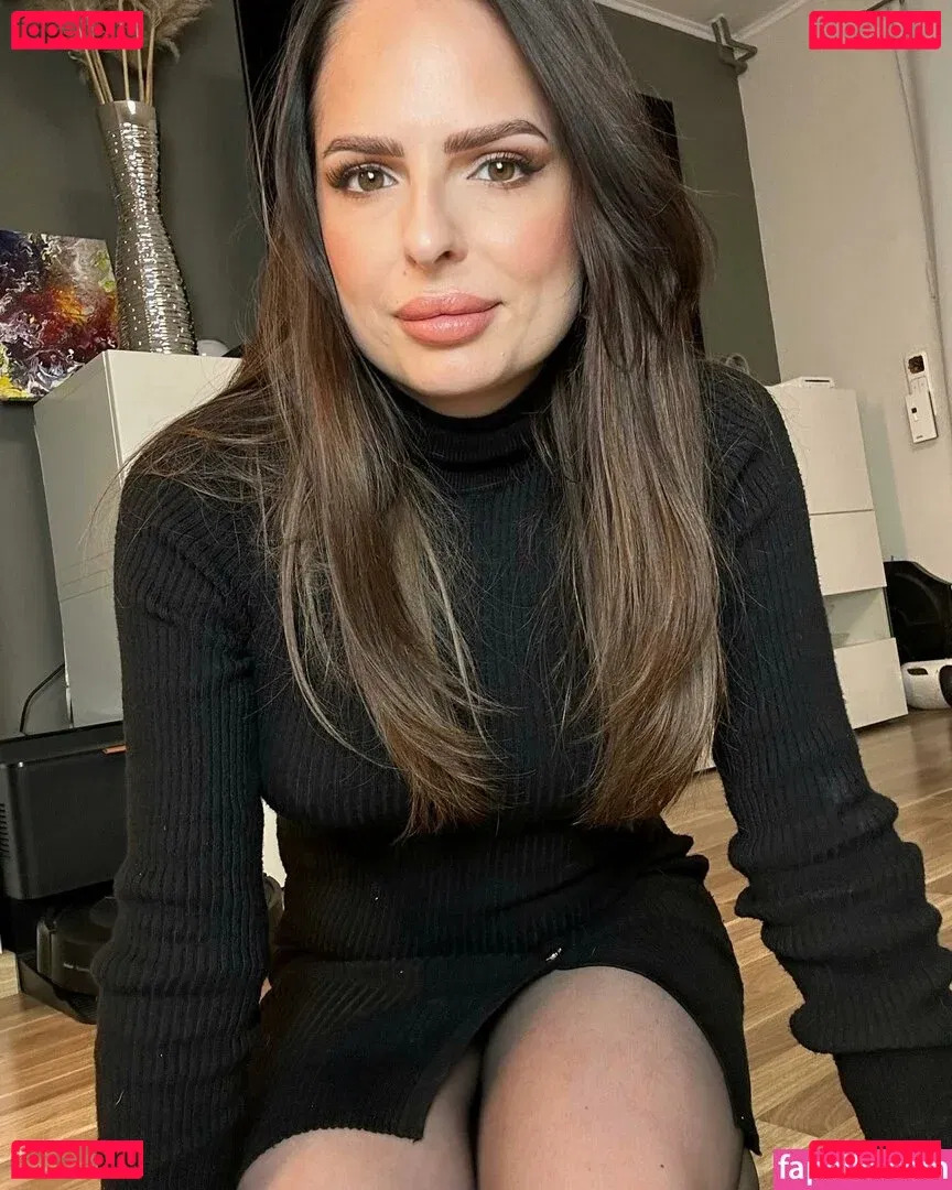 Bella Donna Onlyfans Photo Gallery 