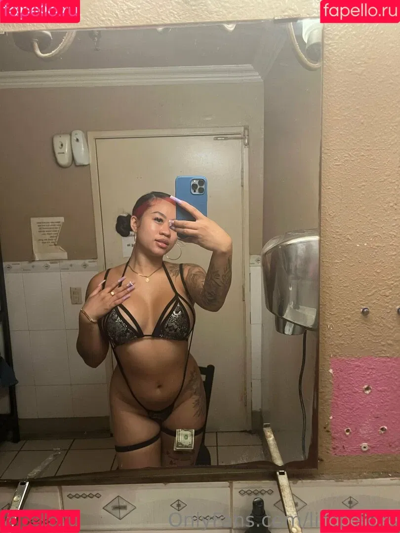 lingcakes Onlyfans Photo Gallery 