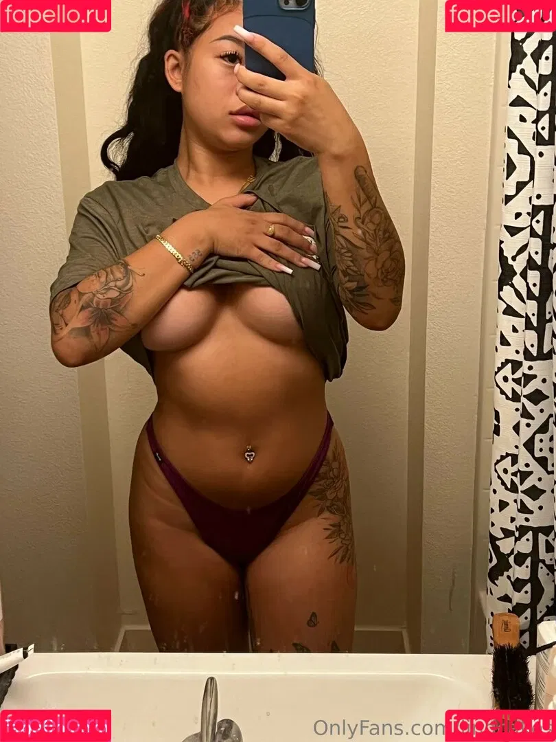 lingcakes Onlyfans Photo Gallery 
