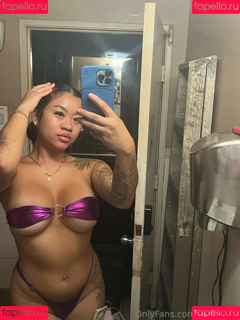 lingcakes Onlyfans Photo Gallery 