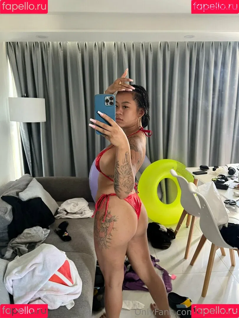 lingcakes Onlyfans Photo Gallery 