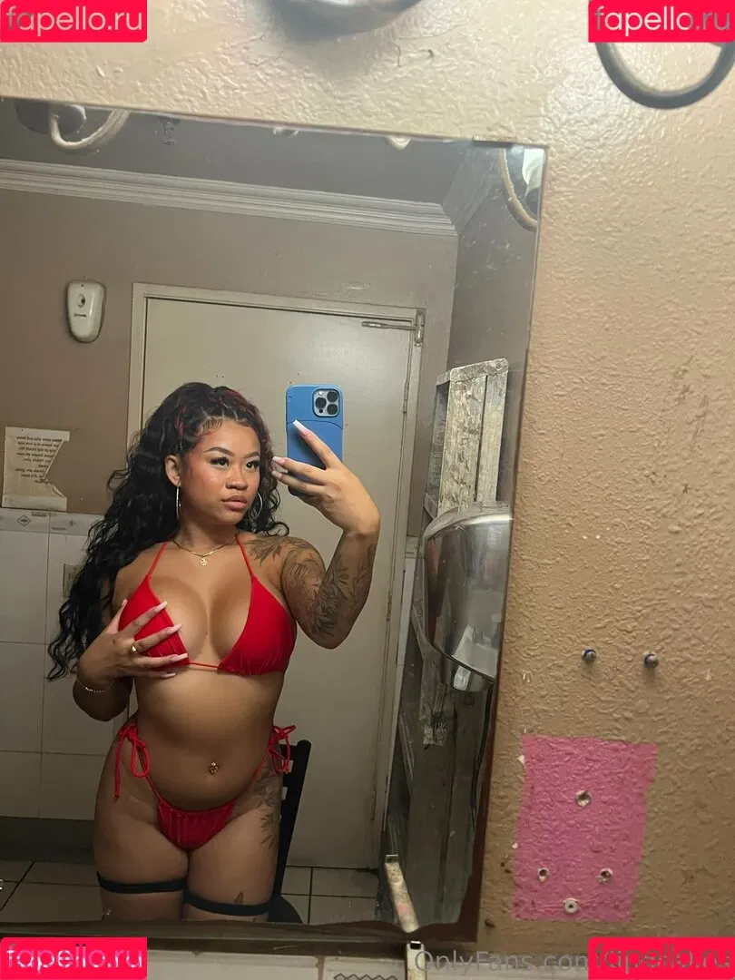 lingcakes Onlyfans Photo Gallery 