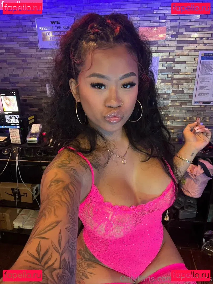 lingcakes Onlyfans Photo Gallery 