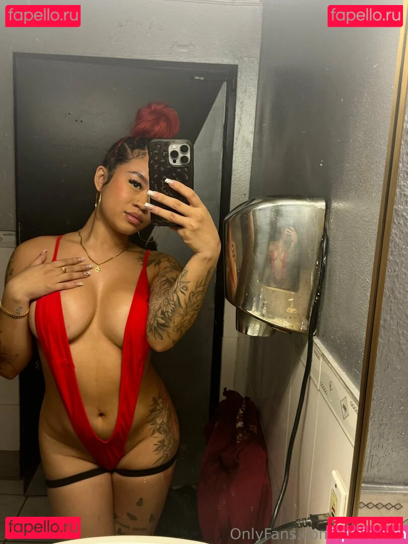 lingcakes Nude Onlyfans Photo 4