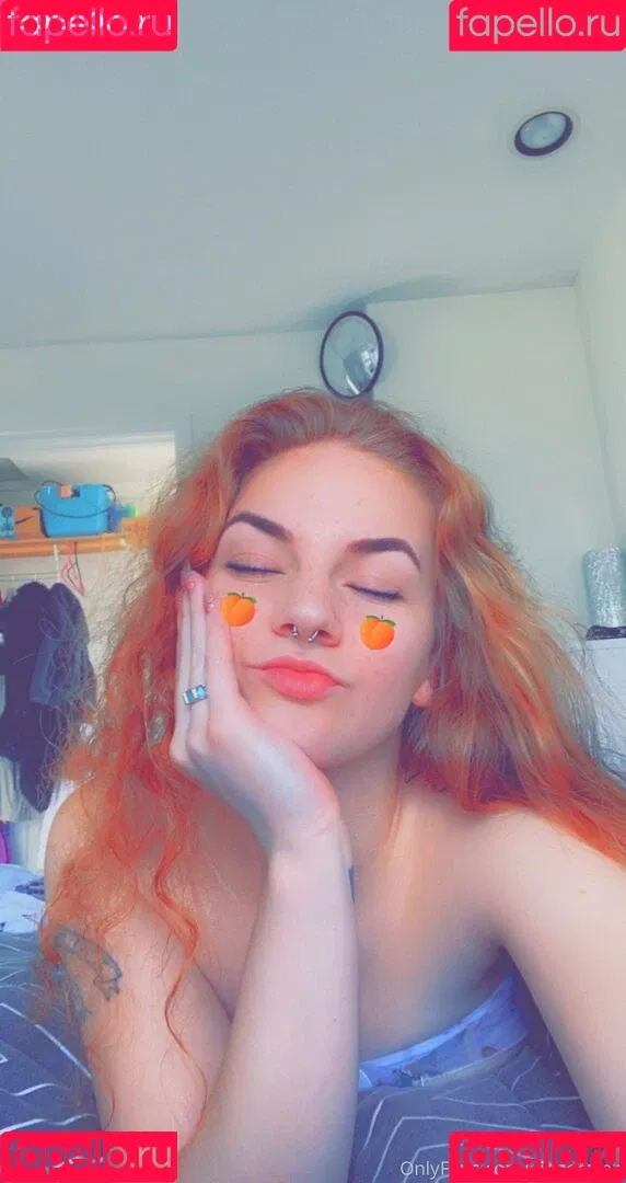 gingerteen Onlyfans Photo Gallery 