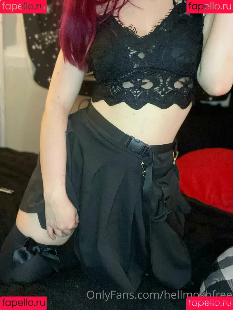 hellmoshfree Onlyfans Photo Gallery 