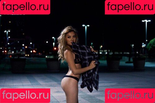 Gina Darling Onlyfans Photo Gallery 