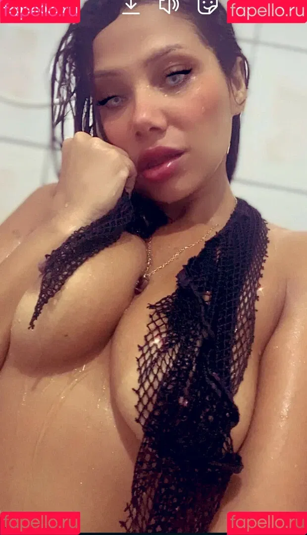 Aphrodite Pimenta Onlyfans Photo Gallery 