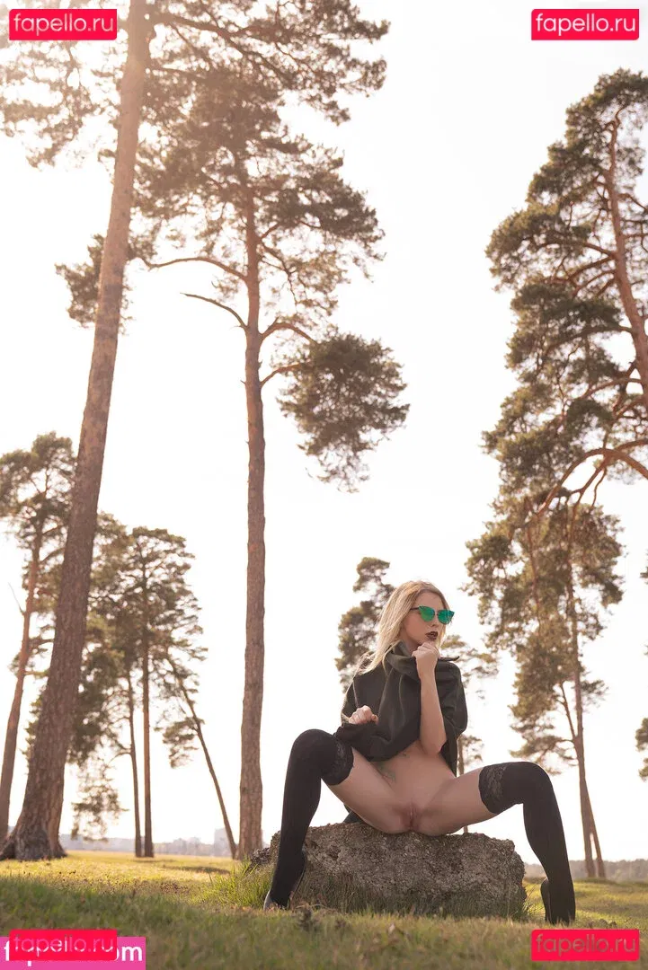 Vanessa Wolff Onlyfans Photo Gallery 