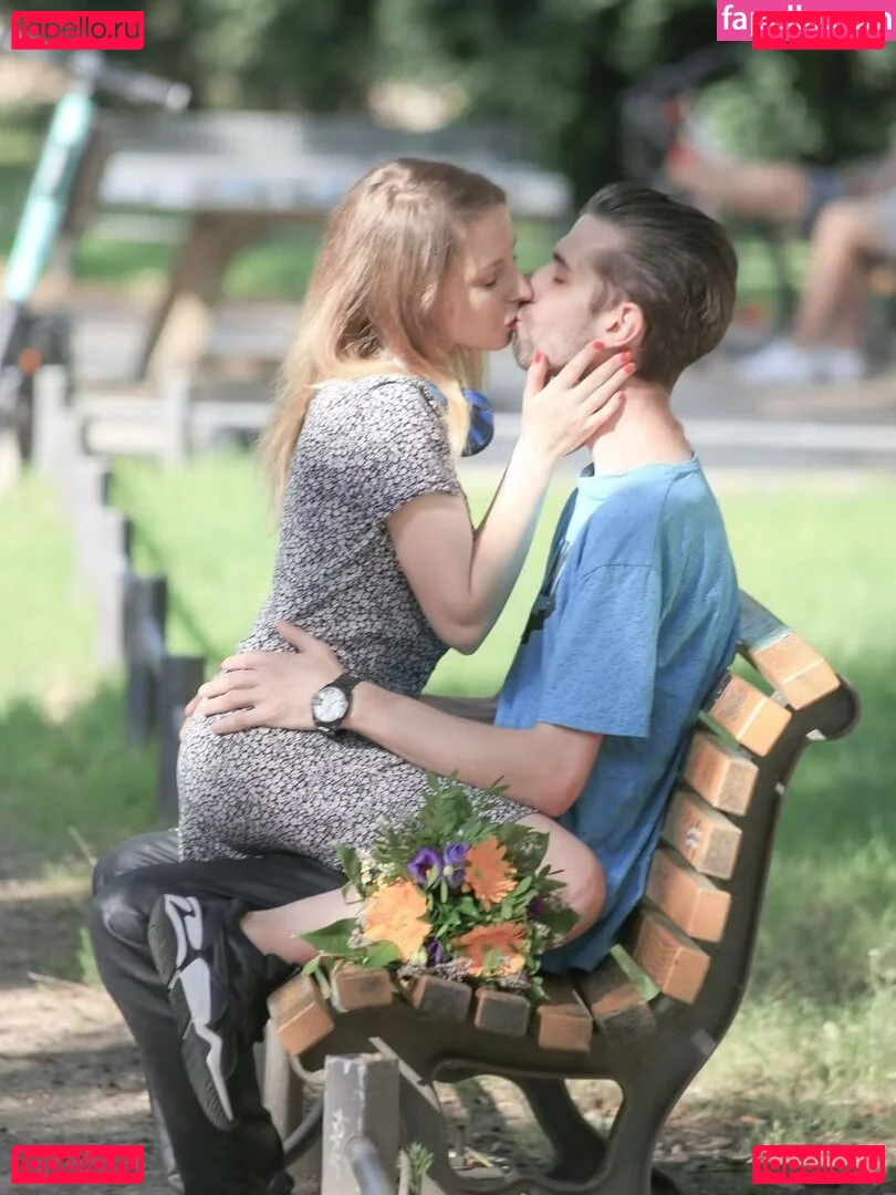 Vanessa Wolff Onlyfans Photo Gallery 