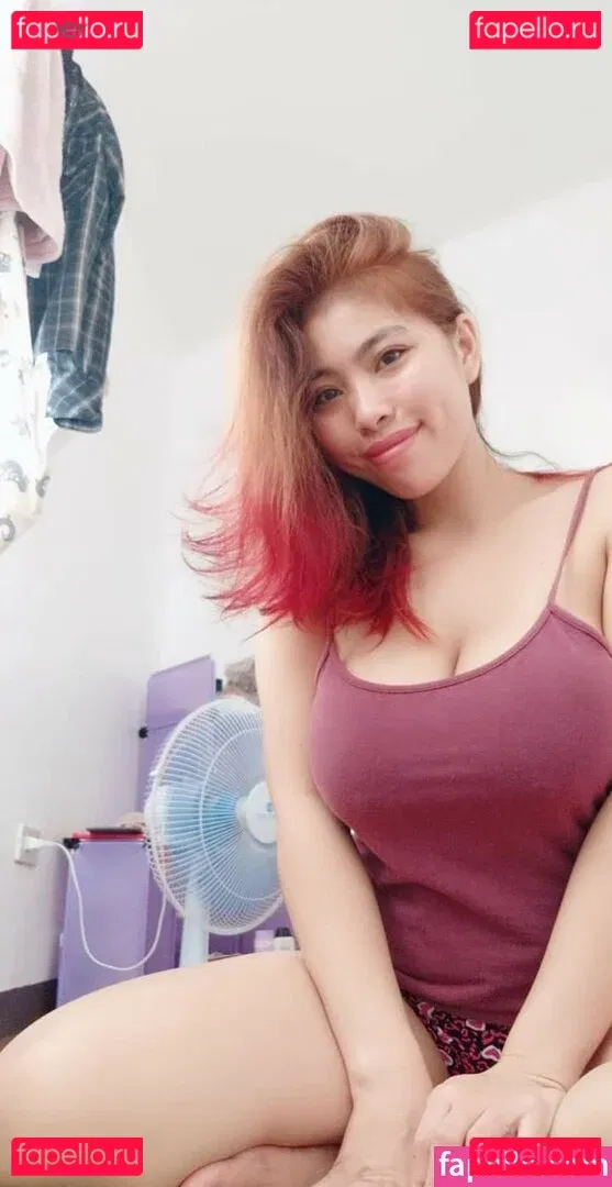 BustyCia Onlyfans Photo Gallery 