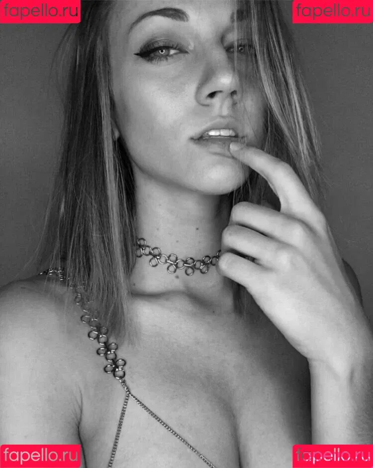 kruzadar Onlyfans Photo Gallery 