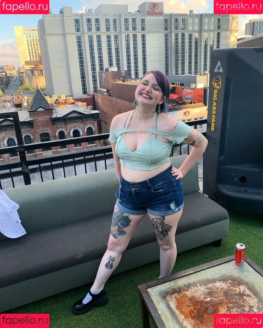 Trashabag Onlyfans Photo Gallery 