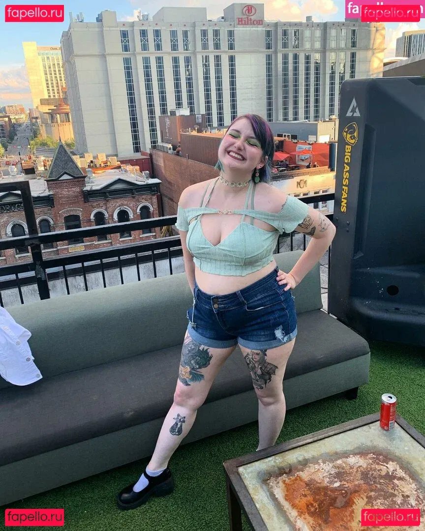 Trashabag Onlyfans Photo Gallery 