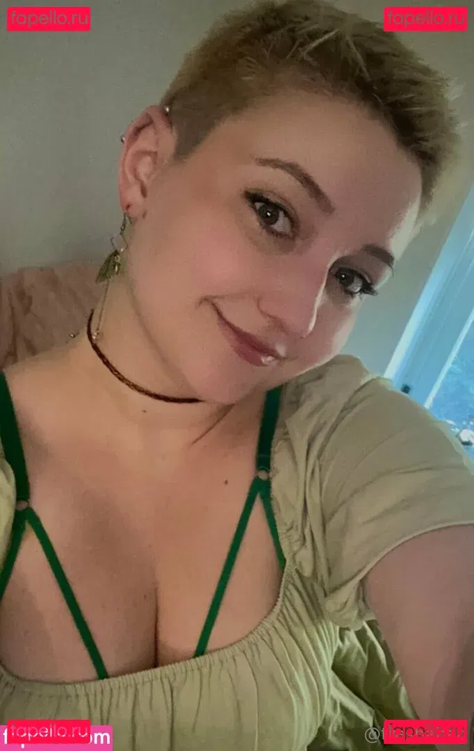 Trashabag Onlyfans Photo Gallery 