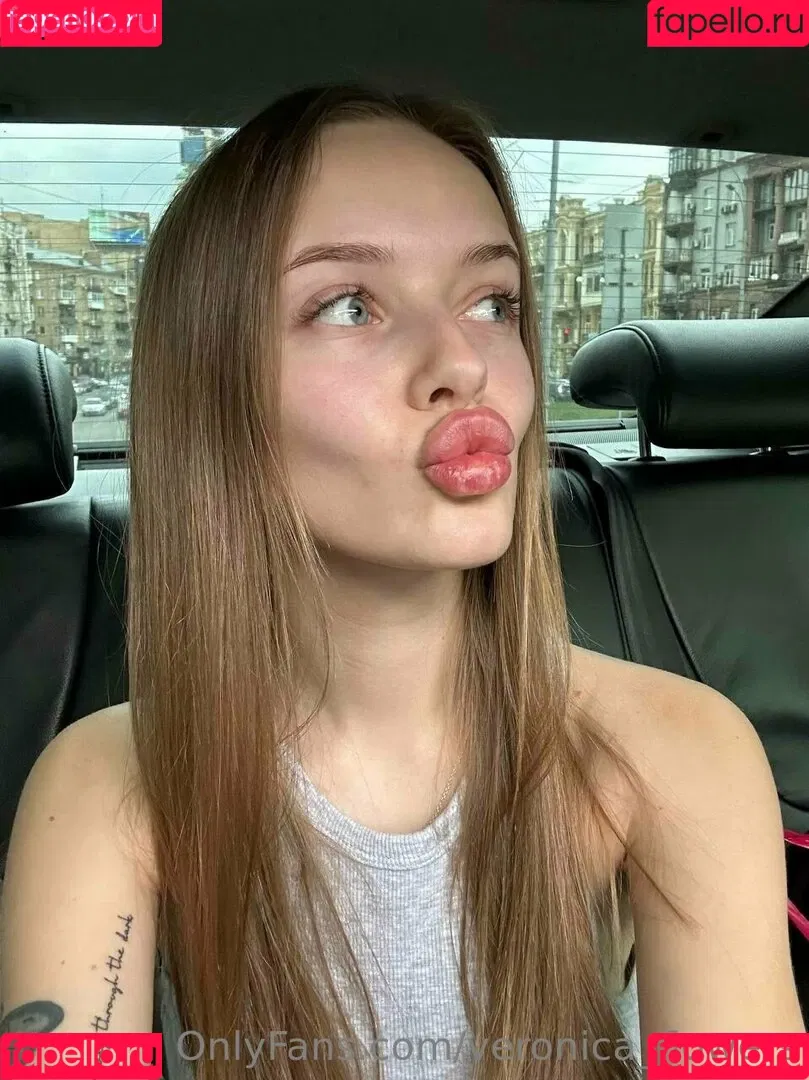veronica_flowers Onlyfans Photo Gallery 