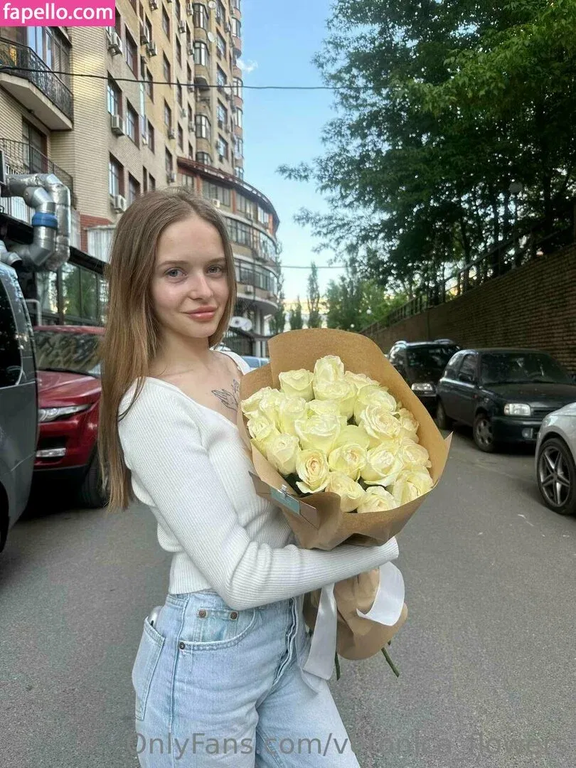 veronica_flowers Onlyfans Photo Gallery 