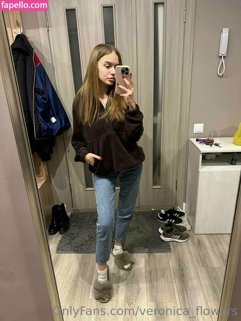 veronica_flowers Onlyfans Photo Gallery 