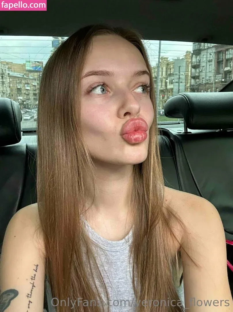 veronica_flowers Onlyfans Photo Gallery 