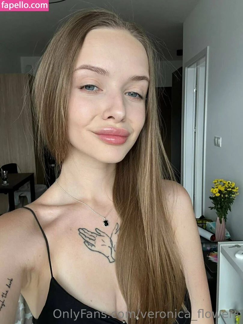 veronica_flowers Onlyfans Photo Gallery 