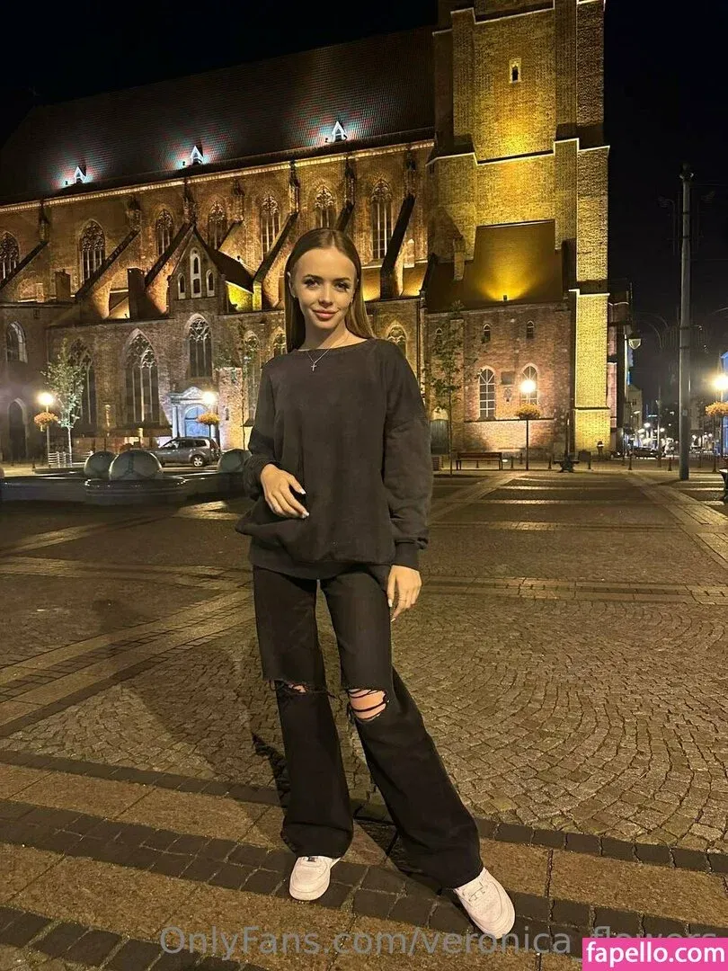 veronica_flowers Onlyfans Photo Gallery 