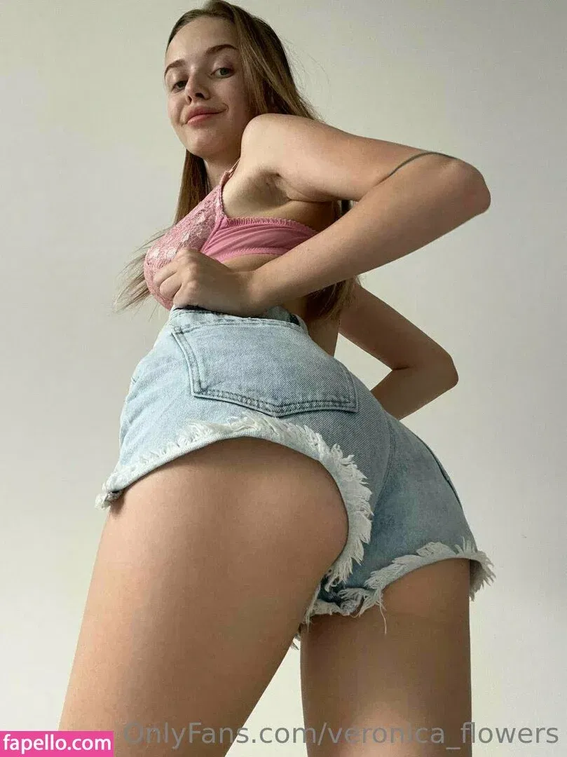 veronica_flowers Onlyfans Photo Gallery 