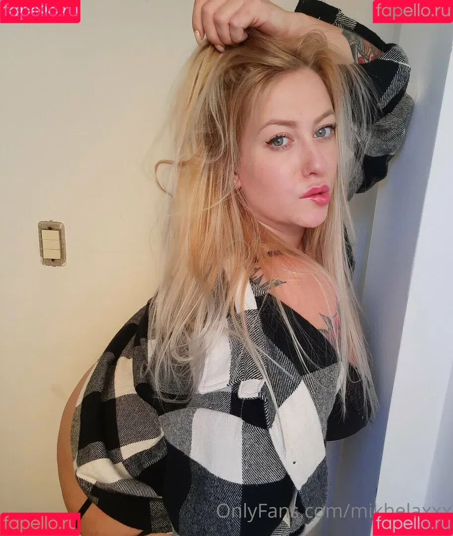 mikhelaxxx Onlyfans Photo Gallery 