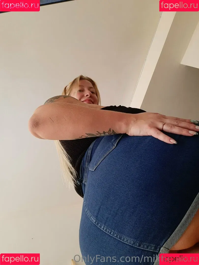 mikhelaxxx Onlyfans Photo Gallery 