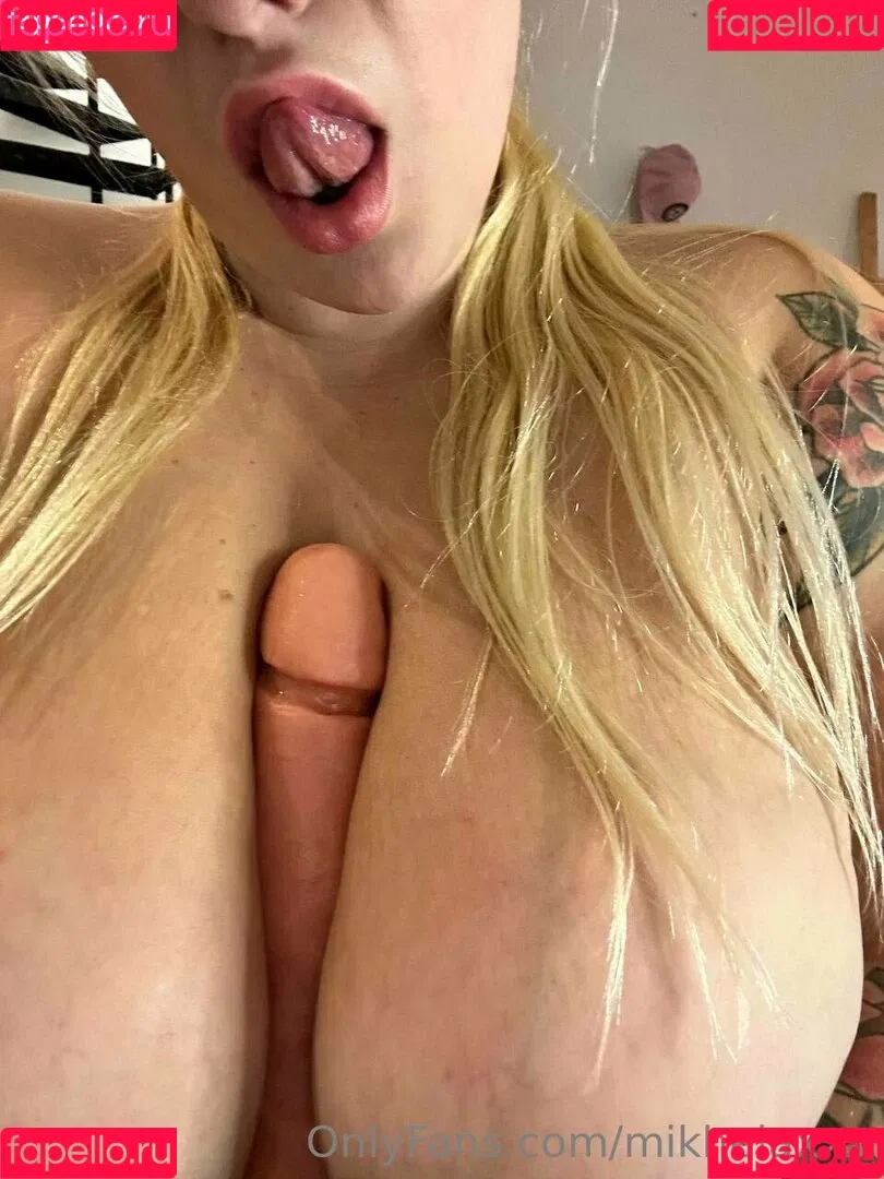 mikhelaxxx Onlyfans Photo Gallery 