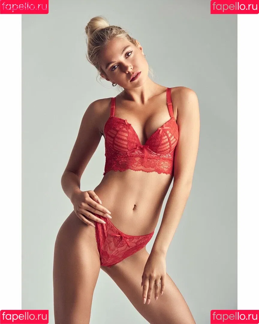 Margot Gajewska Onlyfans Photo Gallery 