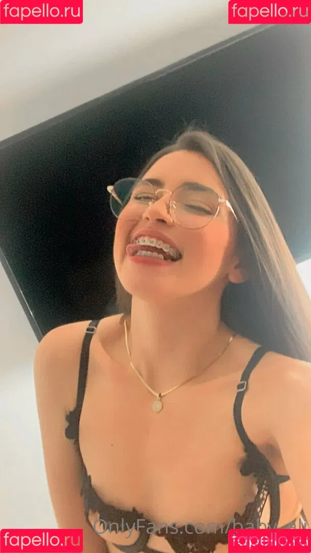 baby_ali Onlyfans Photo Gallery 