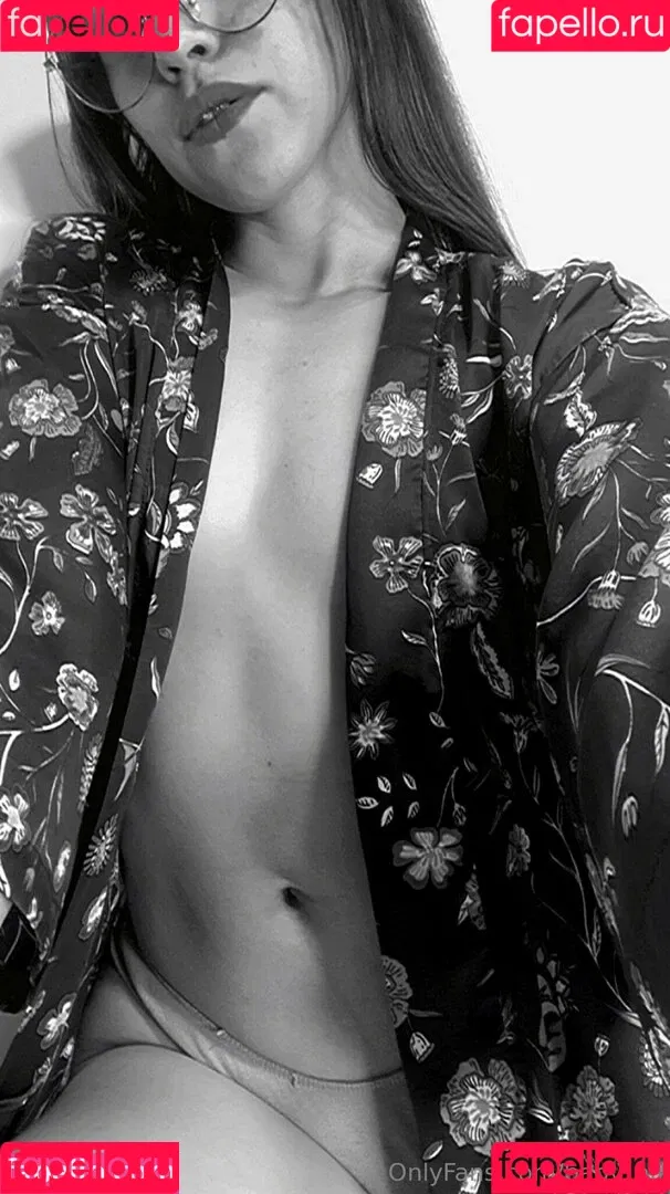 baby_ali Onlyfans Photo Gallery 