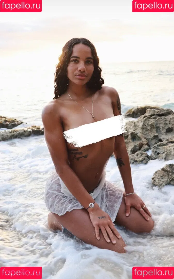 Vaea Brazier Onlyfans Photo Gallery 