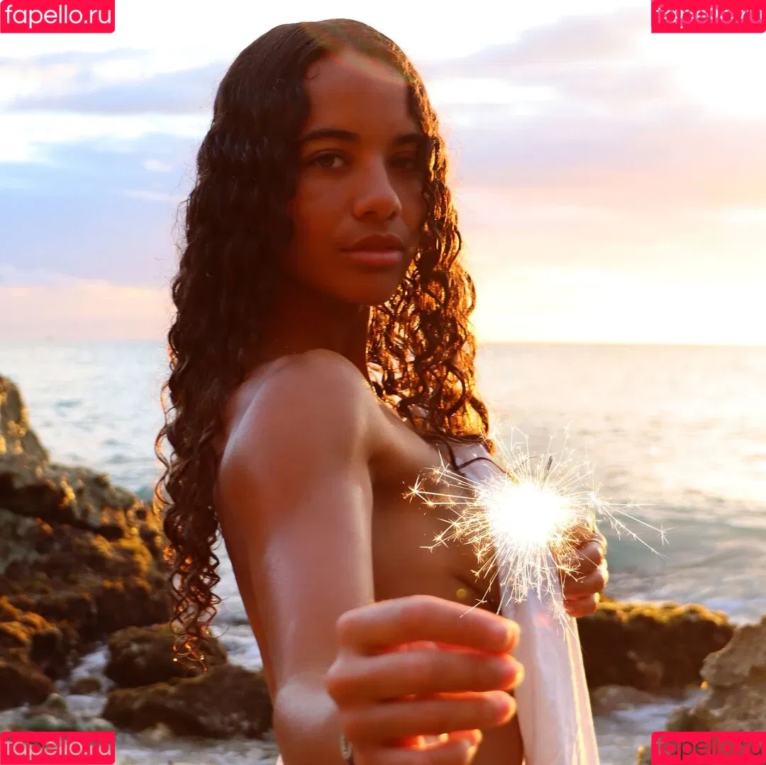 Vaea Brazier Onlyfans Photo Gallery 