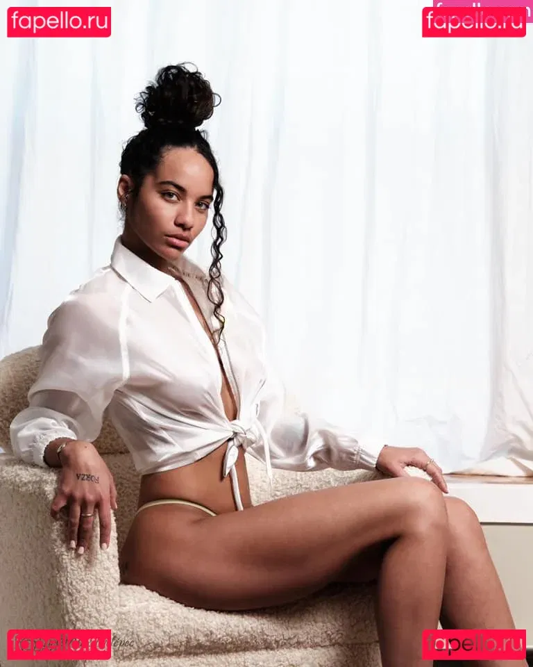 Vaea Brazier Onlyfans Photo Gallery 