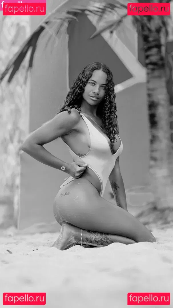 Vaea Brazier Onlyfans Photo Gallery 