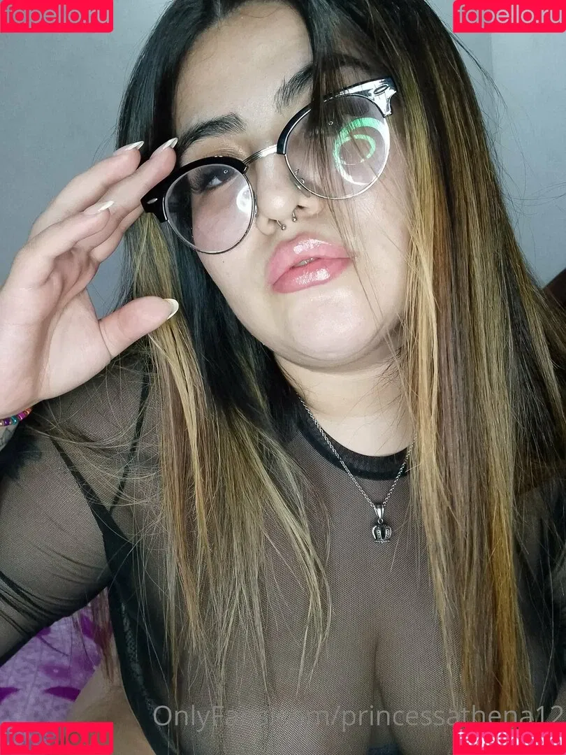 princessathena12 Onlyfans Photo Gallery 